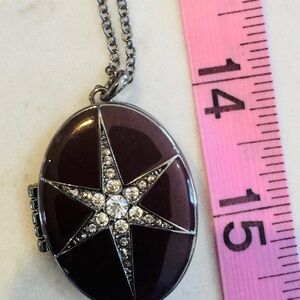 Avon Starburst Locket Necklace - Dark Silver and dark burgundy